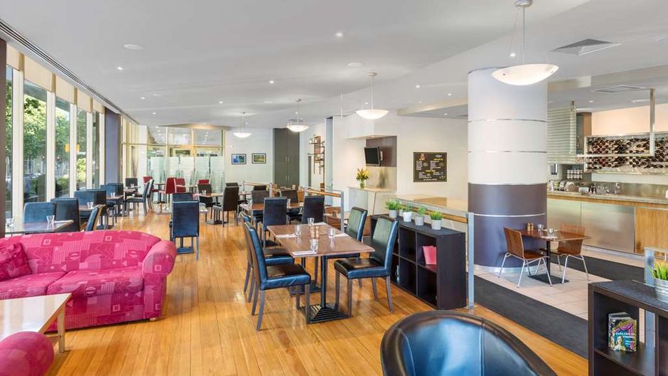 Nesuto Canberra Apartment Hotel Restaurant