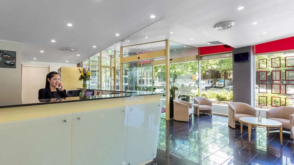 Nesuto Canberra Apartment Hotel Lobby
