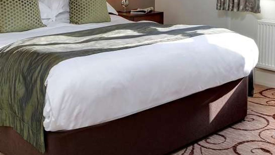 Pontlands Park Country Hotel Room