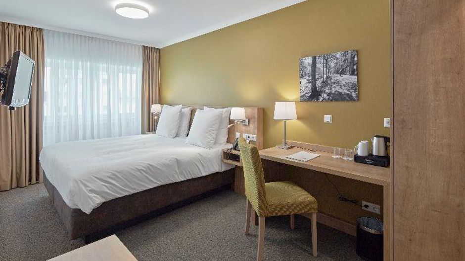 City Hotel Room