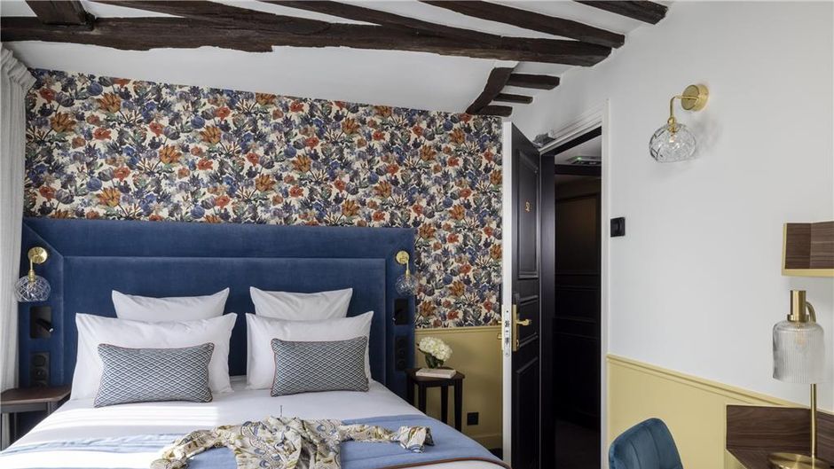 Louis II St Germain Hotel Room