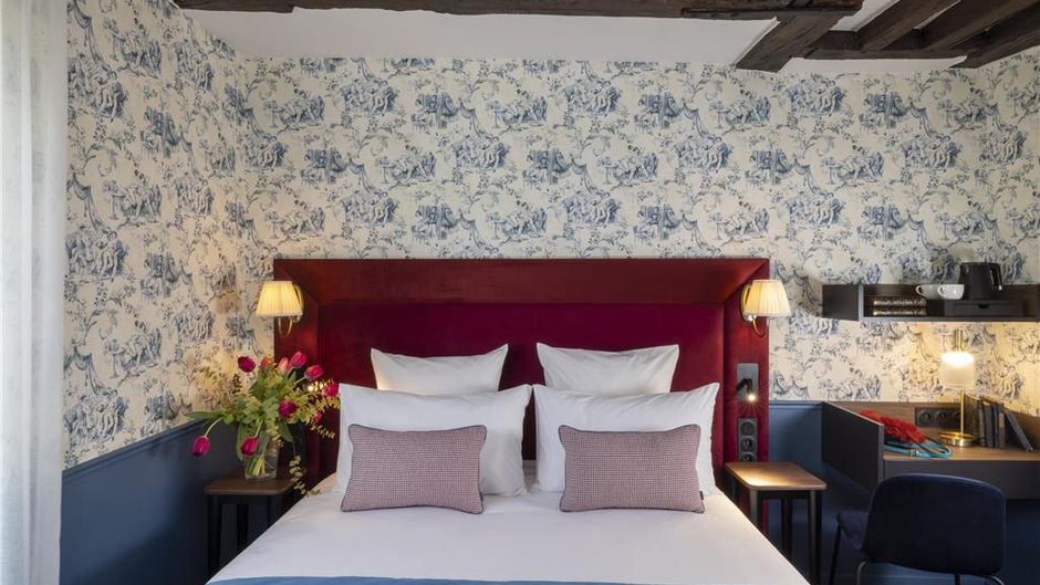 Louis II St Germain Hotel Room