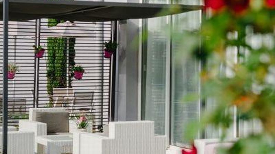 Octel Hotel & Residence Exterior