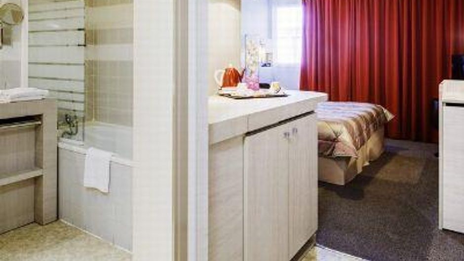 Octel Hotel & Residence Room