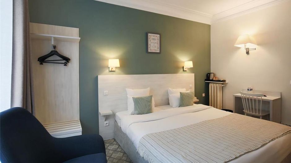 Grand Hotel des Gobelins Room