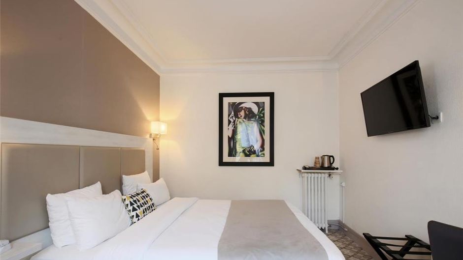 Grand Hotel des Gobelins Room