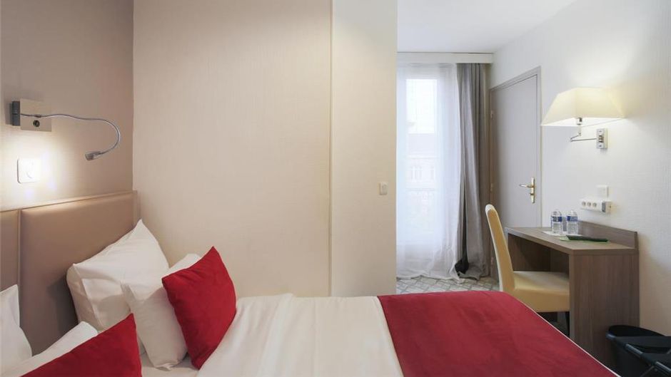 Grand Hotel des Gobelins Room