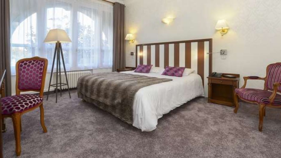 Hotel De France Room