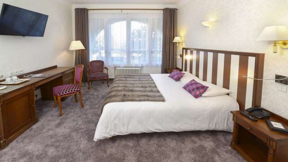 Hotel De France Room