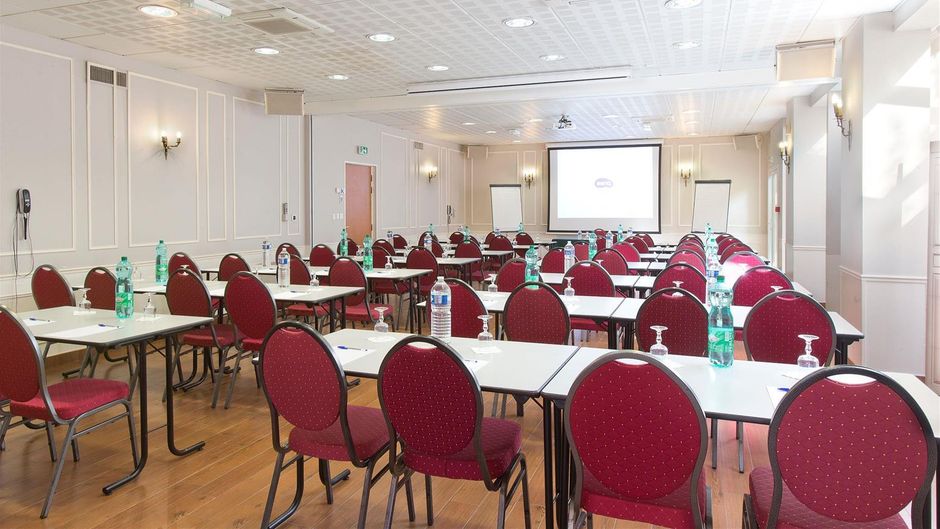 Chateau de la Commanderie Hotel Meeting