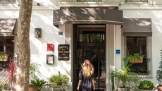 De La Porte Doree