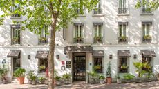 De La Porte Doree