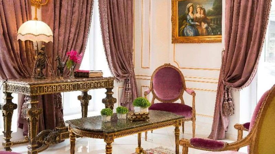 Academie Hotel Lobby