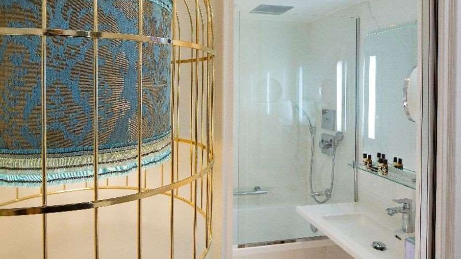 Academie Hotel Room