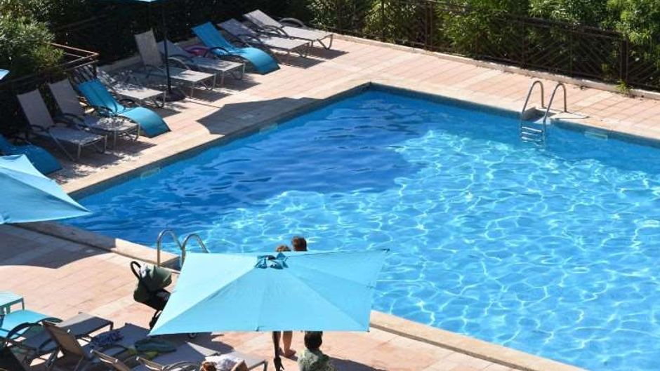 Residence Les Calanques Pool