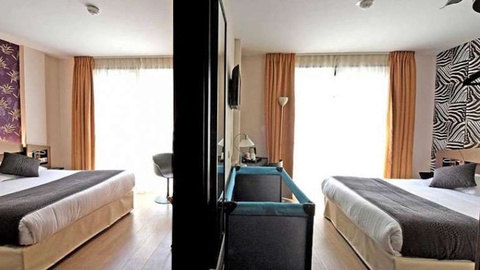 Hor Hotel Room