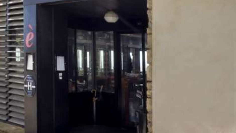 L'Ermitage Hotel Cuisine-a-manger Exterior