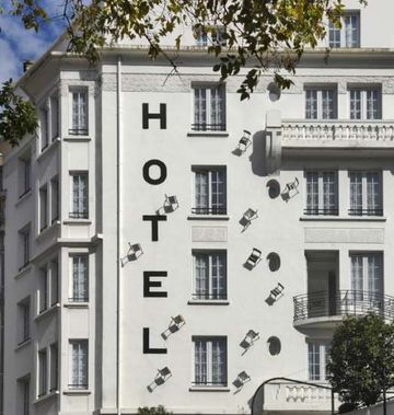 College Hotel