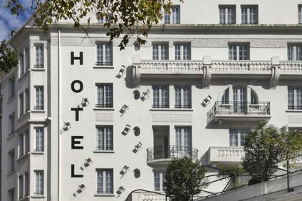 College Hotel