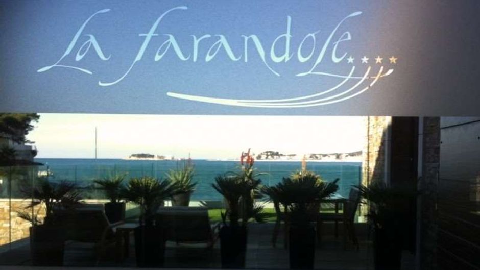 Hostellerie La Farandole Exterior
