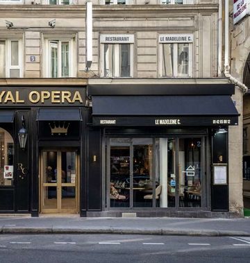 Hotel Royal Opera