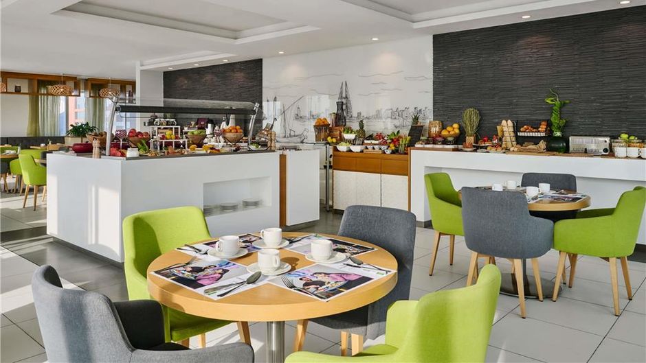 Ibis Styles Diplomatic Area Exterior