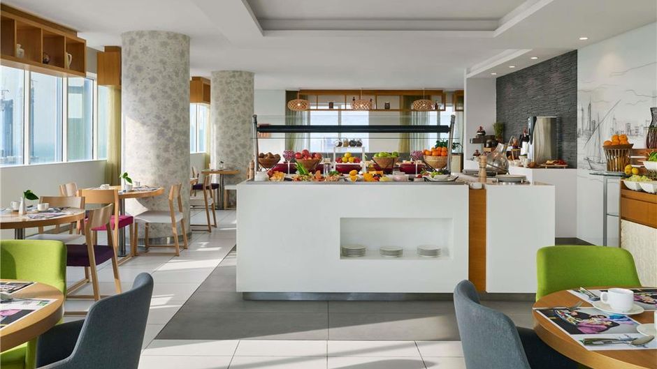 Ibis Styles Diplomatic Area Restaurant