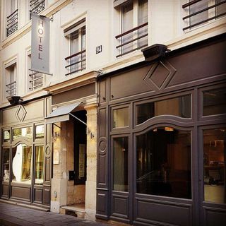 Hotel Jacques de Molay Paris