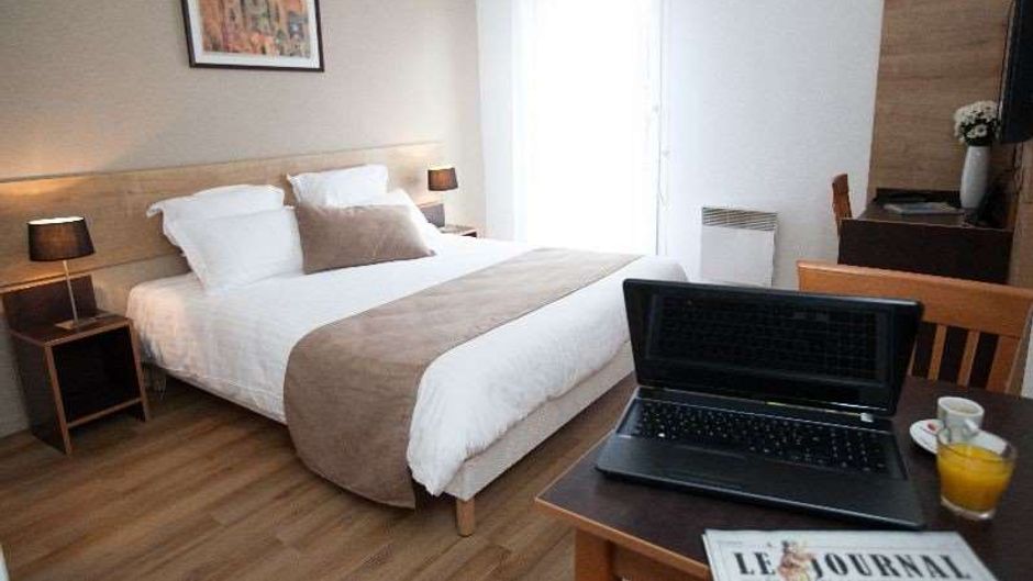 Privilodges Lyon Lumiere Room