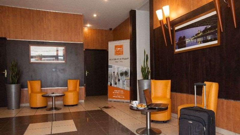 Privilodges Lyon Lumiere Lobby