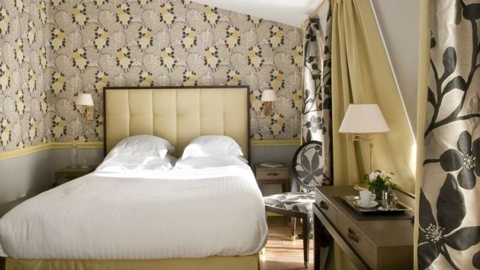 Hotel De Seze Room