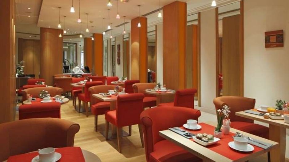 Hotel Westside Arc De Triomphe Restaurant