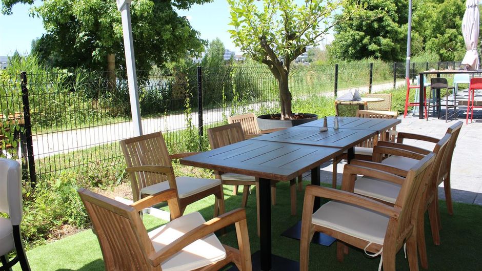 Appart-Hotel Mer & Golf City Restaurant