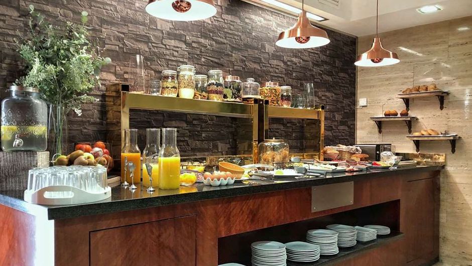 Vilana Hotel Restaurant