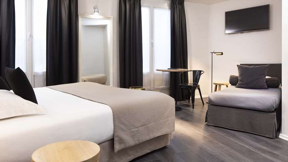 Montparnasse Saint Germain Room