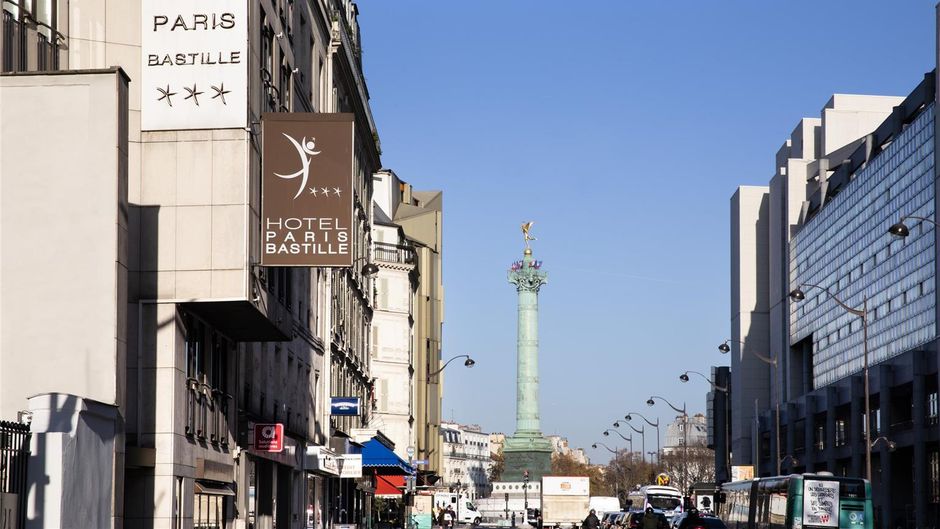Paris Bastille Exterior