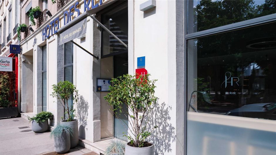 Hotel Des Remparts Exterior