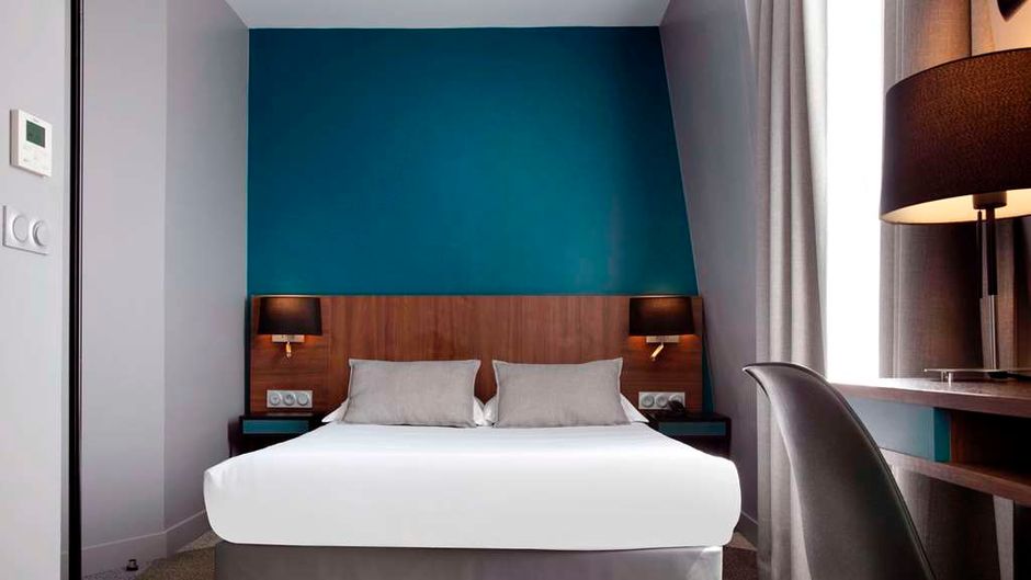 Hotel Montparnasse Alesia Room