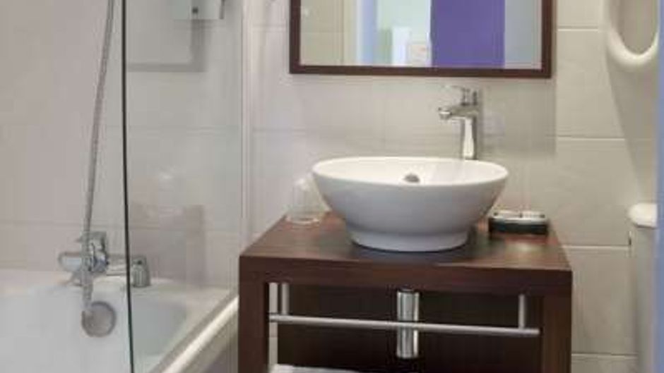 Hotel Montparnasse Alesia Room