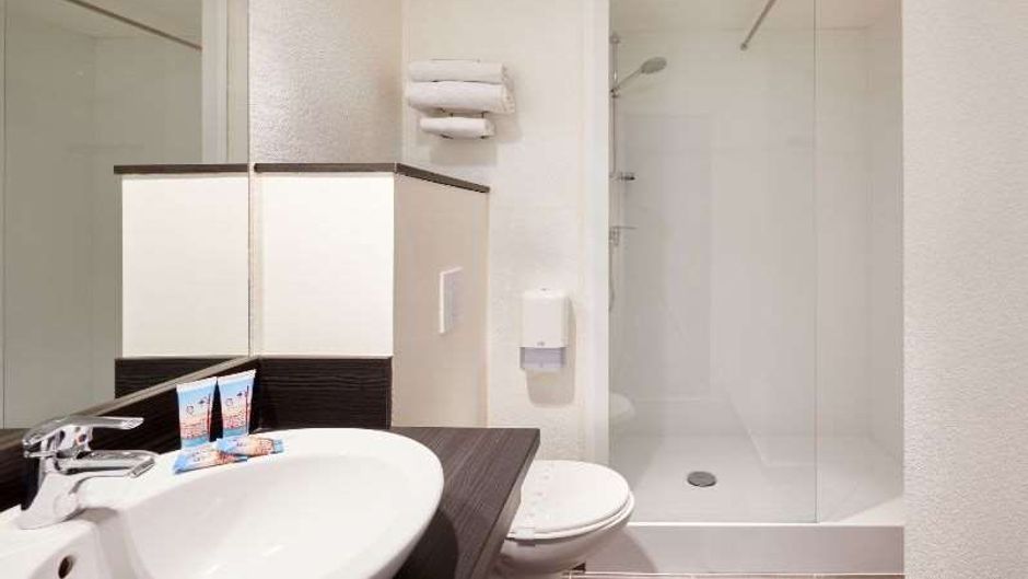 Le Bayonne Hotel and Spa Room