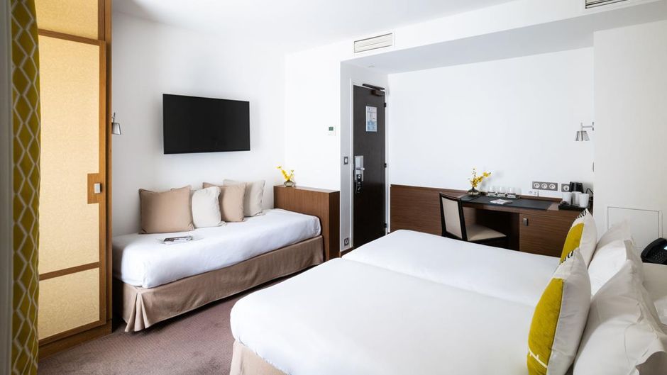 Hotel Le Colisee Room
