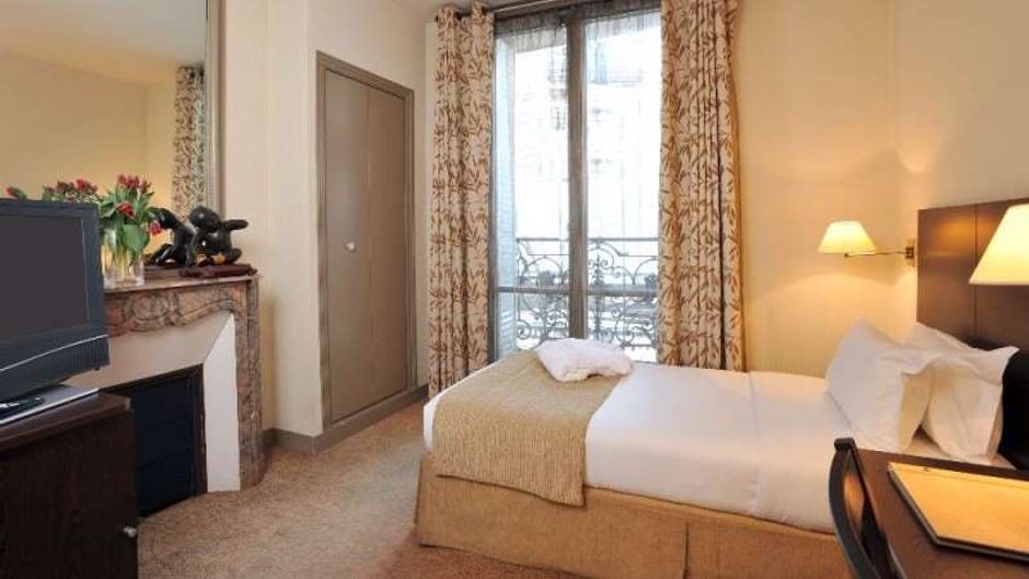 Hotel Vaneau Saint Germain Room
