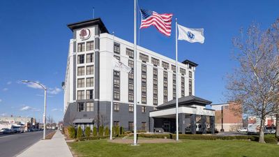 DoubleTree Boston Logan Airport Chelsea