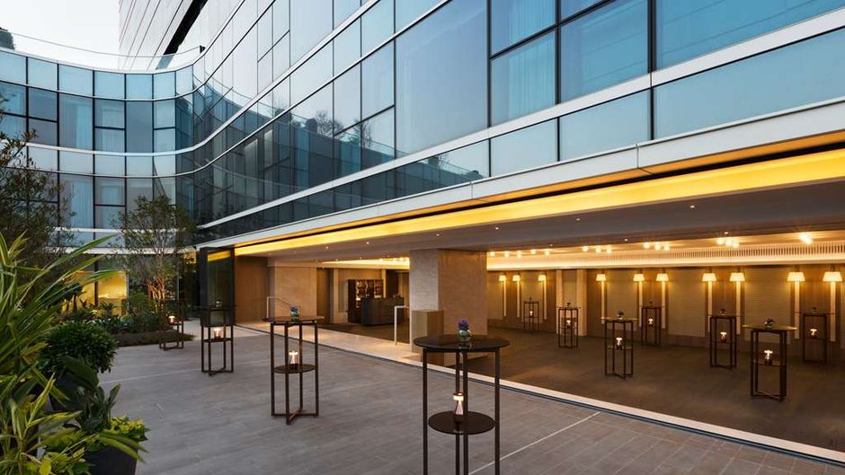 Kerry Hotel, Hong Kong Meeting