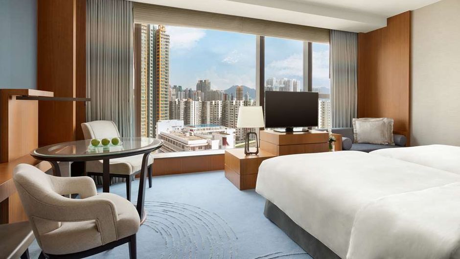 Kerry Hotel, Hong Kong Room