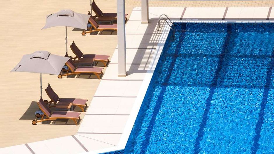 Hilton Garden Inn Ras Al Khaimah Pool