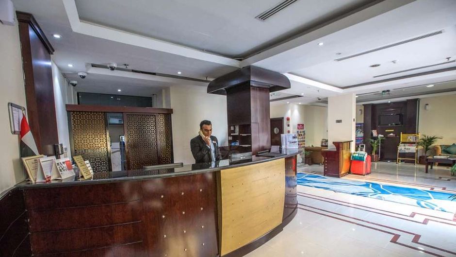 Al Jawhara Metro Hotel Lobby