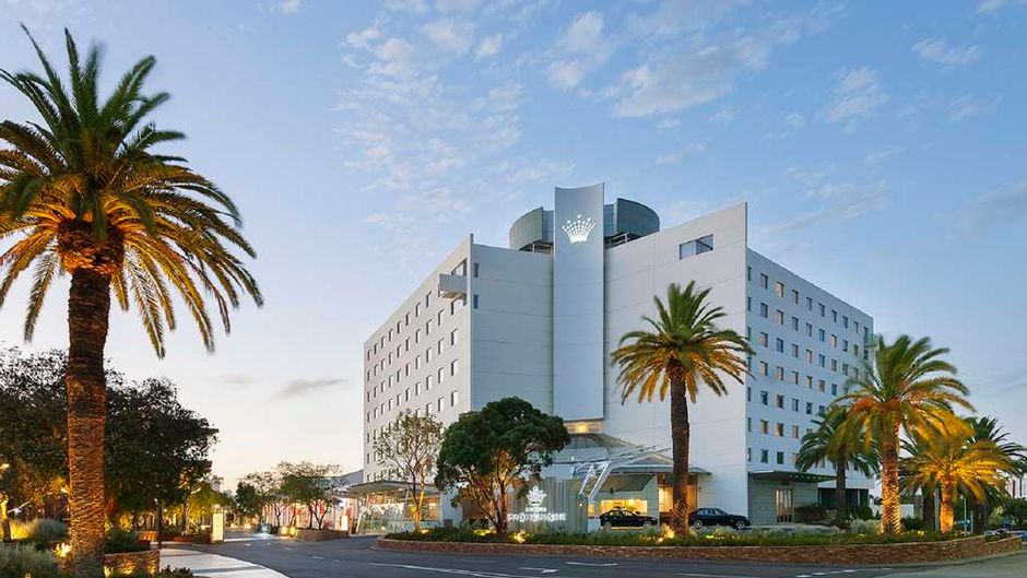 Crown Promenade Perth Exterior