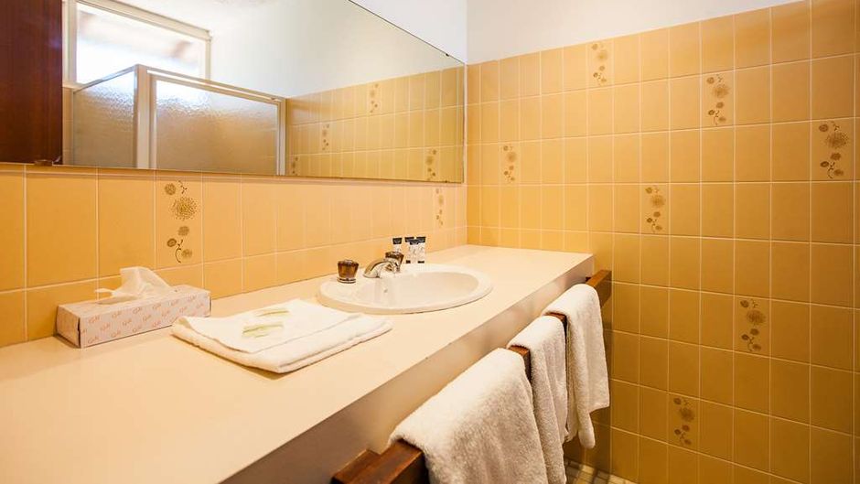 Leisure Inn Room