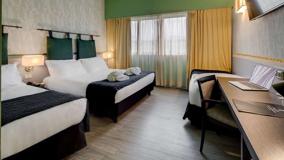 Best Western Plus CHC Florence Room